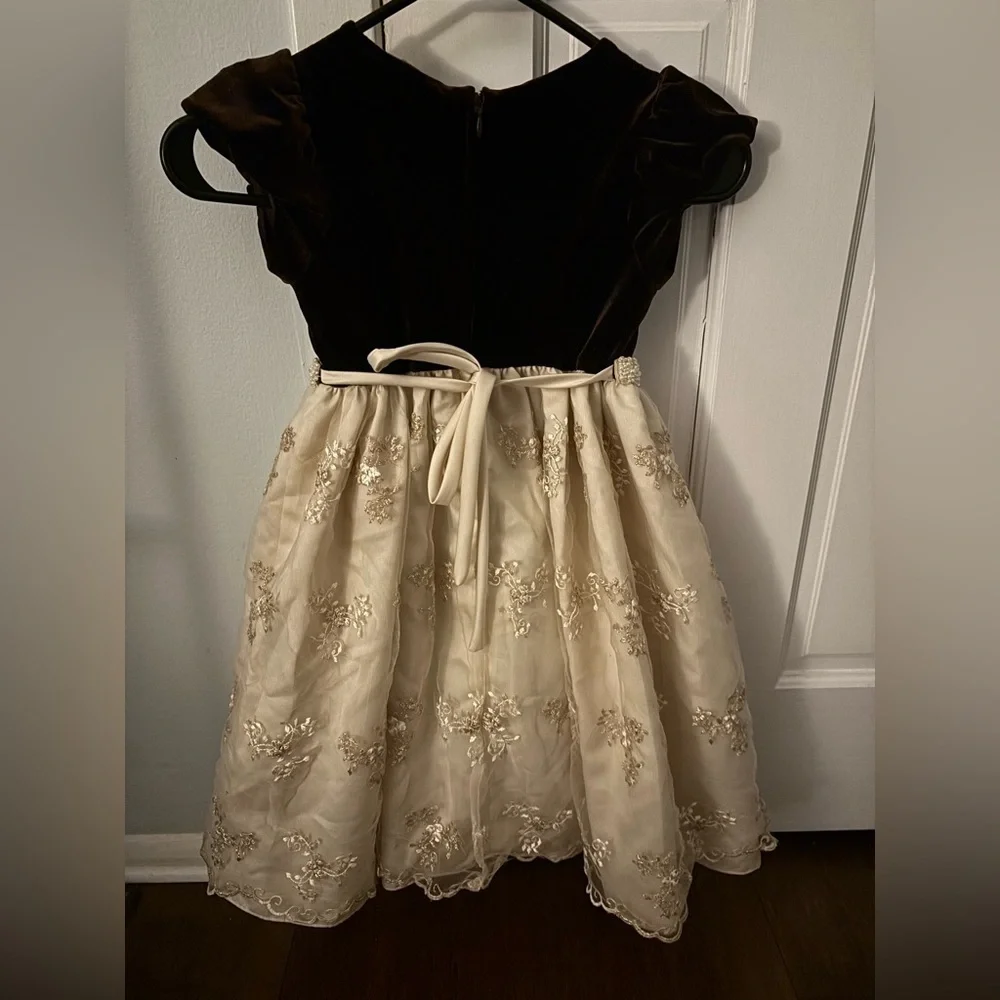 Iris & Ivy Brown and Cream Floral Kids Dress